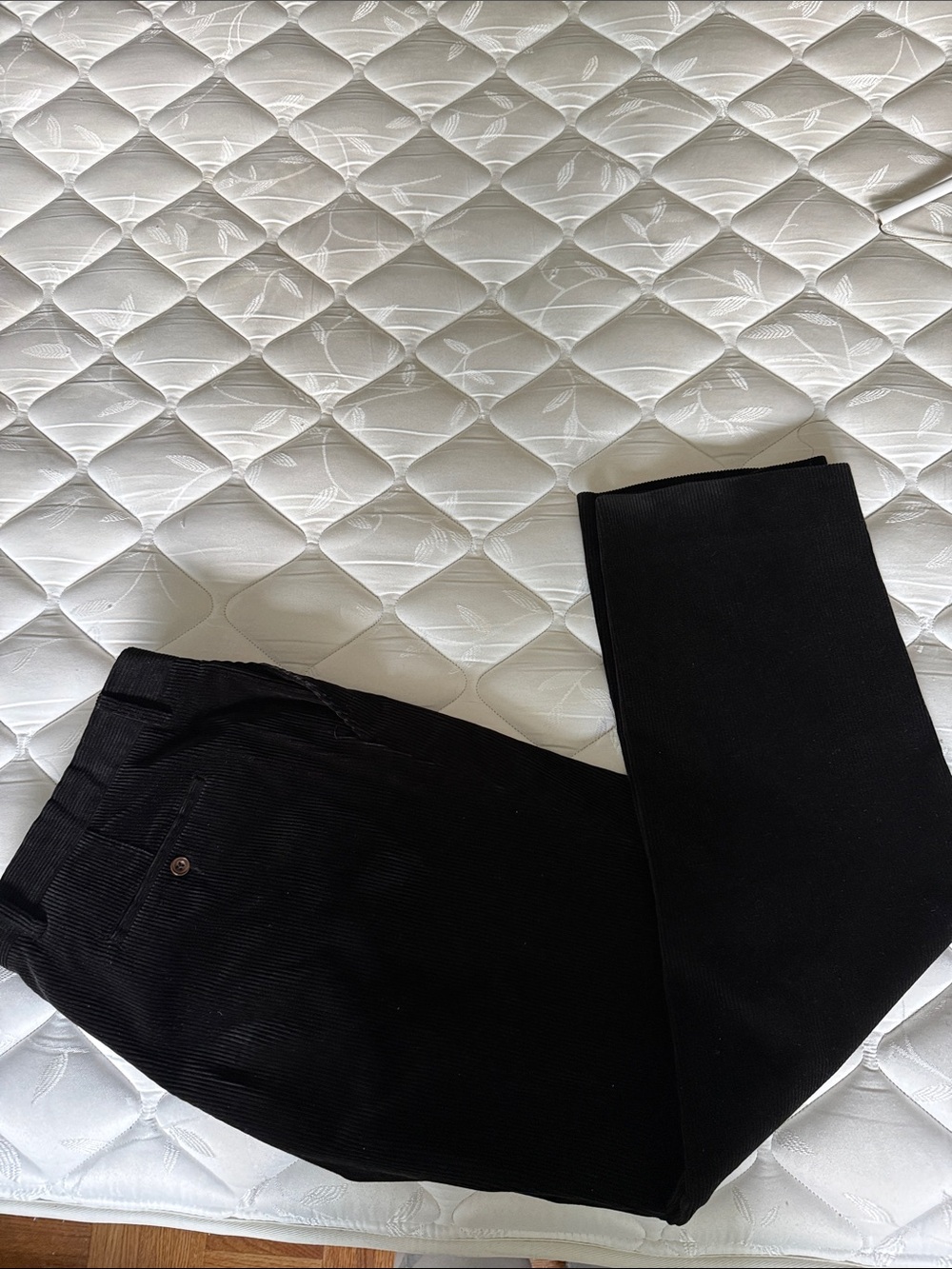 Polo Ralph Lauren Men’s Black Corduroy Pants. Made in Italy. Size 36.